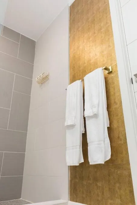 Royalty Suites Κίνγκστον Τζαμάικα
