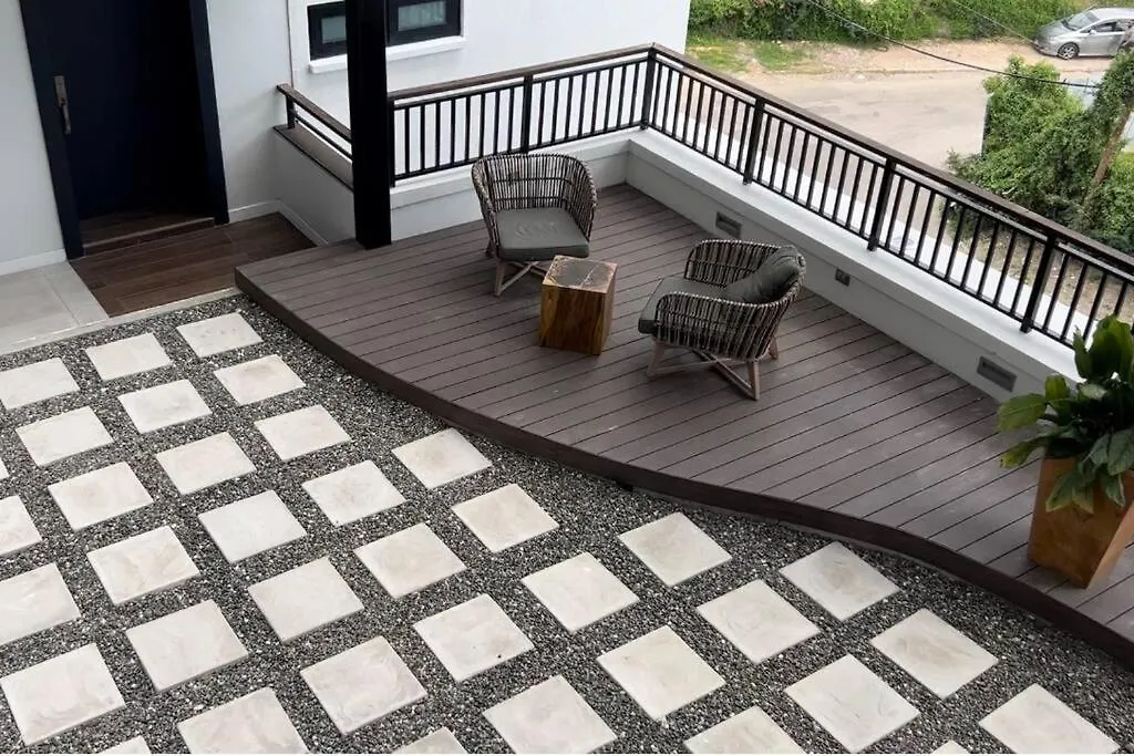 Royalty Suites Κίνγκστον 0*,